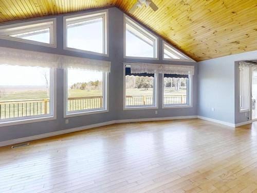 61 Shipyard Road, Cheverie, NS 