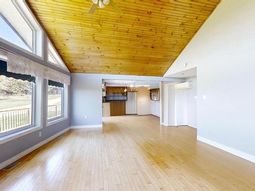 61 Shipyard Road, Cheverie, NS 
