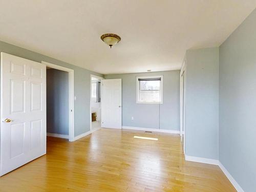 61 Shipyard Road, Cheverie, NS 