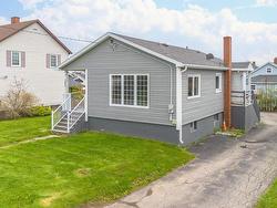 399 York Street Street Glace Bay, NS B1A 2N1