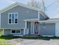 86 Mackay Road Millbrook, NS B0K 2A0