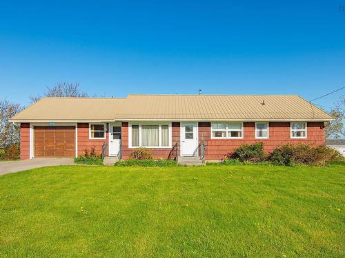 9735 Highway 1, Lower Saulnierville, NS 