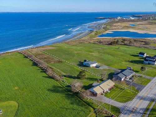 9735 Highway 1, Lower Saulnierville, NS 