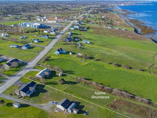 9735 Highway 1, Lower Saulnierville, NS 