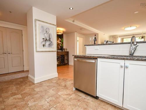607 200 Crown Drive, Halifax, NS 