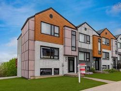 117 Eliza Ritchie Crescent  Halifax, NS B3M 0K5
