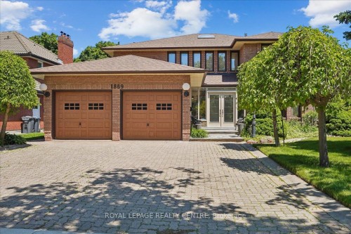1869 Folkway Drive, Mississauga, ON 