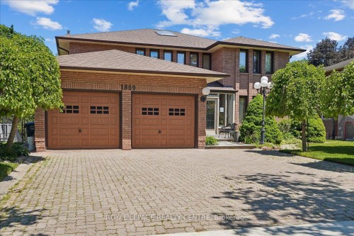 1869 Folkway Drive, Mississauga, ON 