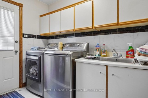 1869 Folkway Drive, Mississauga, ON 