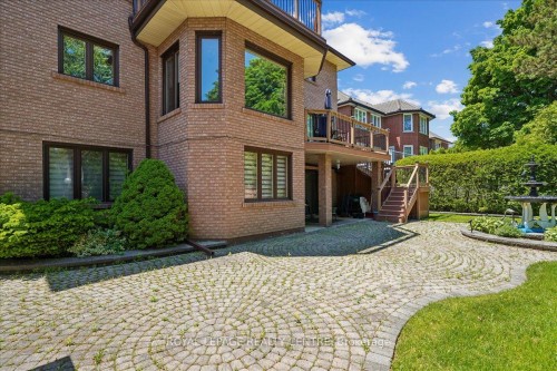 1869 Folkway Drive, Mississauga, ON 