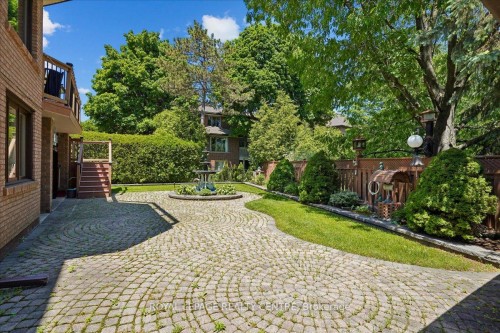 1869 Folkway Drive, Mississauga, ON 