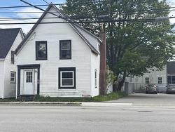 33 Parade Street  Yarmouth, NS B5A 1E3