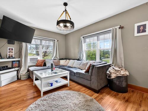 16364 Highway 2, Springhill Junction, NS 
