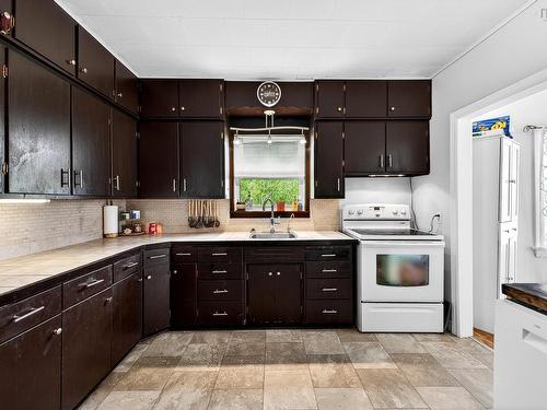 16364 Highway 2, Springhill Junction, NS 