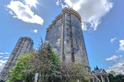903-50 Eglinton Avenue  Mississauga, ON L5R 3P5