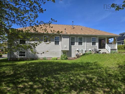 60 Sandy Place, Valley, NS 