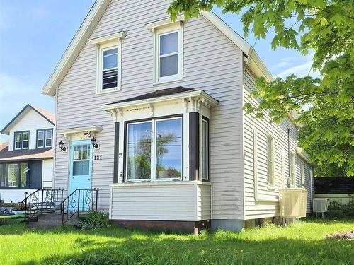 121 Main Street, Springhill, NS 
