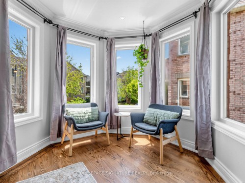 201-72 Aerodrome Crescent, Toronto, ON - Indoor Photo Showing Other Room