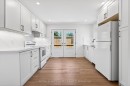 Upper-8 Cornell Avenue, Hamilton, ON 