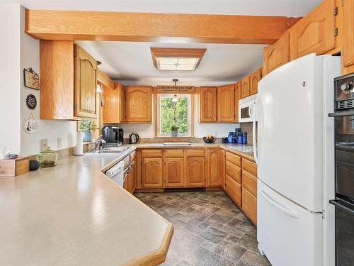 187 Hartz Point Road, Shelburne, NS 
