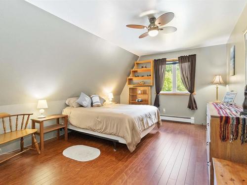 187 Hartz Point Road, Shelburne, NS 