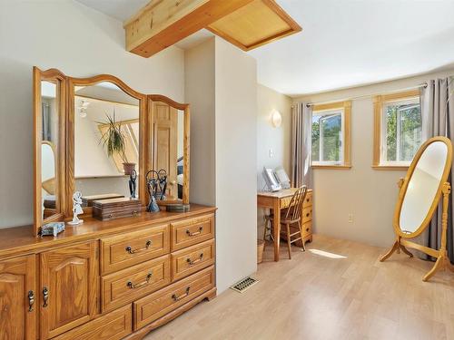 187 Hartz Point Road, Shelburne, NS 