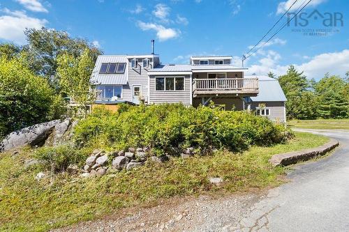187 Hartz Point Road, Shelburne, NS 