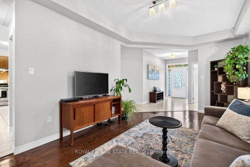 7 Summerwind Drive, Hamilton, ON 