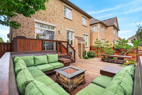 7 Summerwind Drive, Hamilton, ON 