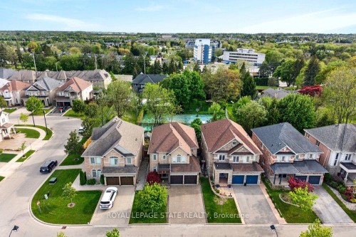 7 Summerwind Drive, Hamilton, ON 