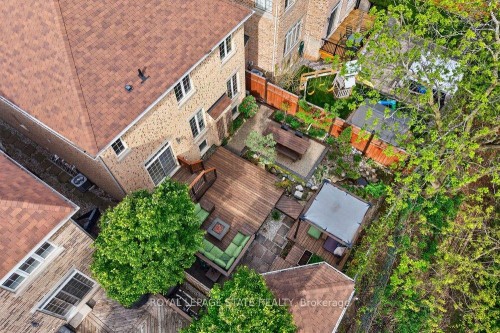 7 Summerwind Drive, Hamilton, ON 