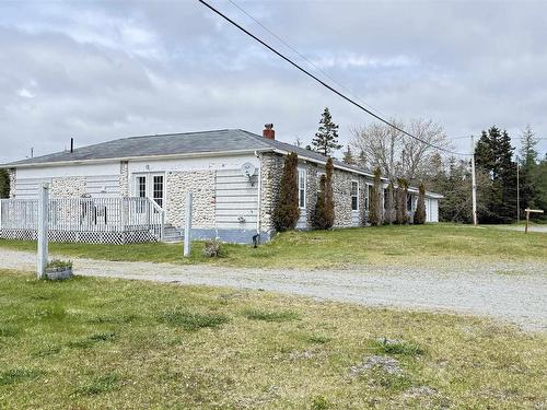 16989 Highway 7, Pleasant Harbour, NS 
