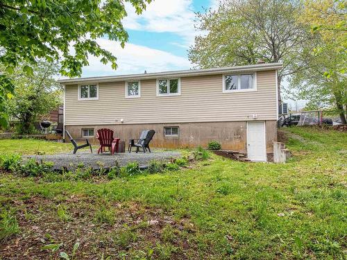 7 Karen Court, Dartmouth, NS 