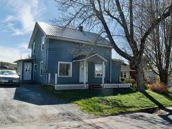 106 Highland Avenue  Wolfville, NS B4P 1Z7