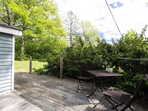 14 Cross Street, Bear River, NS 