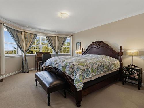 17 Paddys Head Road, Indian Harbour, NS 