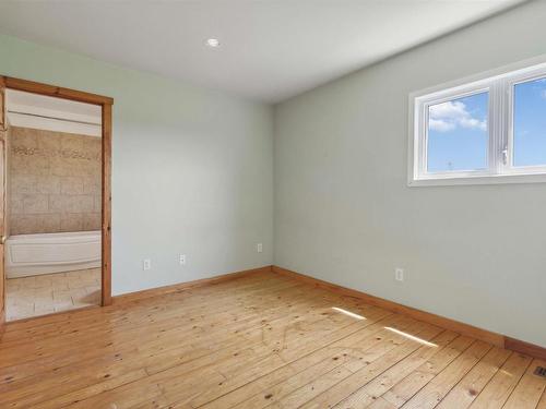 21 West Berlin Wharf Road, West Berlin, NS 
