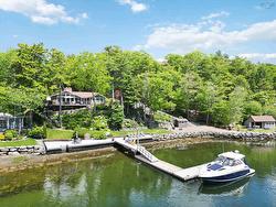 1077 Shore Drive Bedford, NS B4A 2E6
