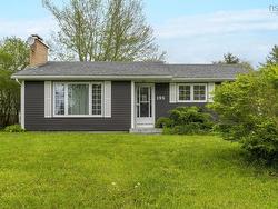 199 Kaye Street  Lower Sackville, NS B4C 1N3