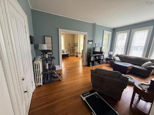 242 Fraser Street, New Glasgow, NS 