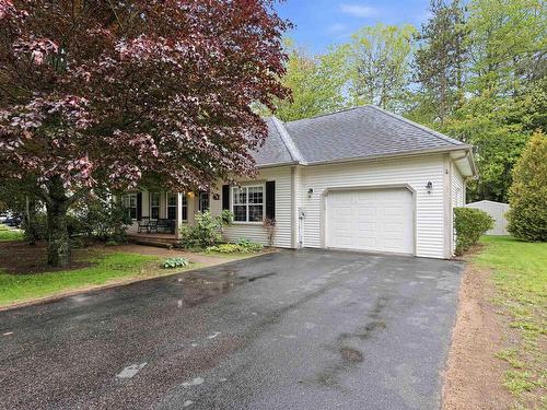 31 Anderson Boulevard, Kentville, NS 