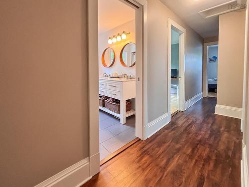 65 Crescent Street, Bridgewater, NS 