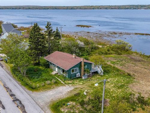 1166 Sandy Point Road, Shelburne, NS 