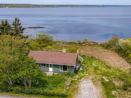1166 Sandy Point Road, Shelburne, NS 