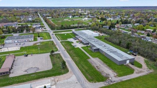 2000 Rogers Road, Perth, ON 