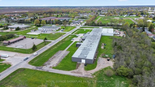 2000 Rogers Road, Perth, ON 