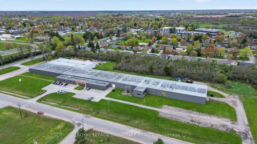 2000 Rogers Road, Perth, ON 
