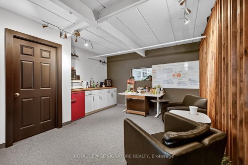 2000 Rogers Road, Perth, ON 
