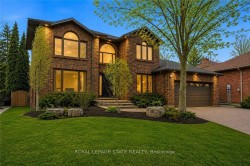 28 DEERVIEW Avenue  Hamilton, ON L9G 4R8