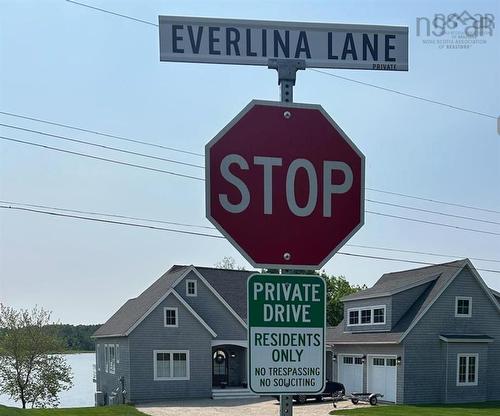 14 6 Everlina Lane, Windsor Junction, NS 